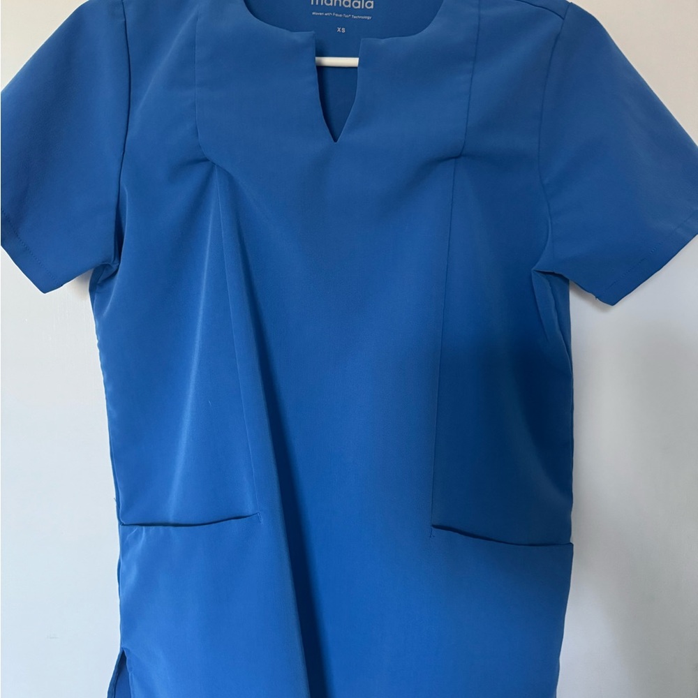 Scrub set royal blue